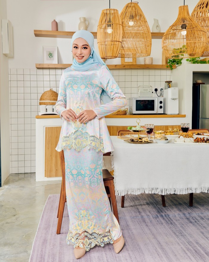 DELISHA KURUNG  -BLUE