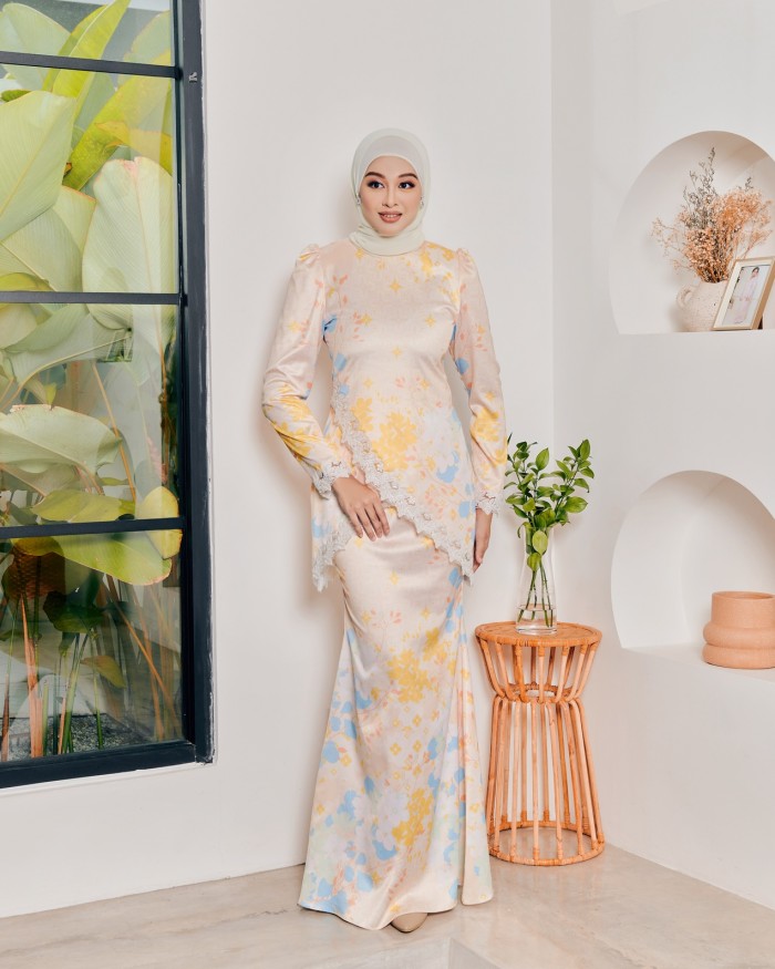 DHEA KURUNG - NUDE CREAM