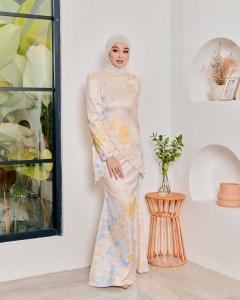 DHEA KURUNG - NUDE CREAM