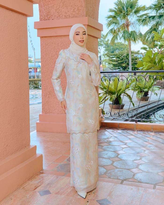 SARA KURUNG - CHAMPANGE BEIGE