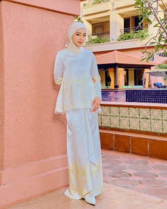 ELVIRA KURUNG - SOFT YELLOW