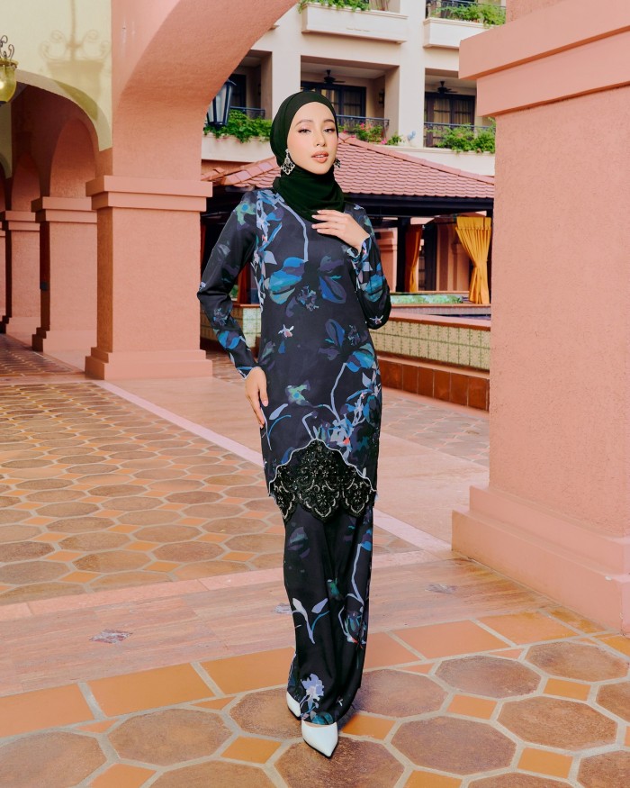 QASRINA KURUNG - DARK PURPLE