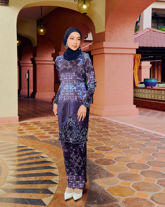 JULIA KURUNG - NAVY BLUE