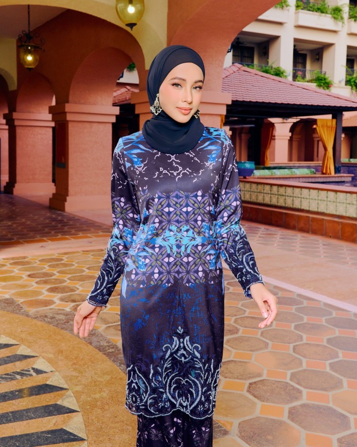 JULIA KURUNG - NAVY BLUE