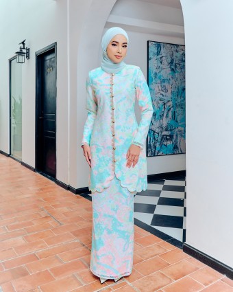 CELESTINE KURUNG - TURQUOISE PEACH