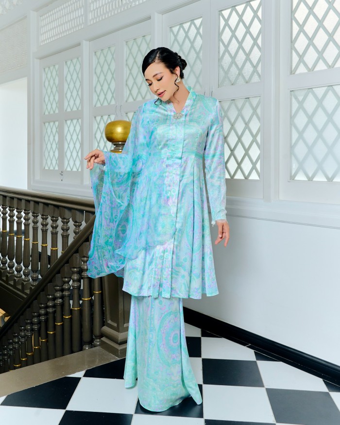 RAHEERA KEBARUNG - TURQUOISE BLUE