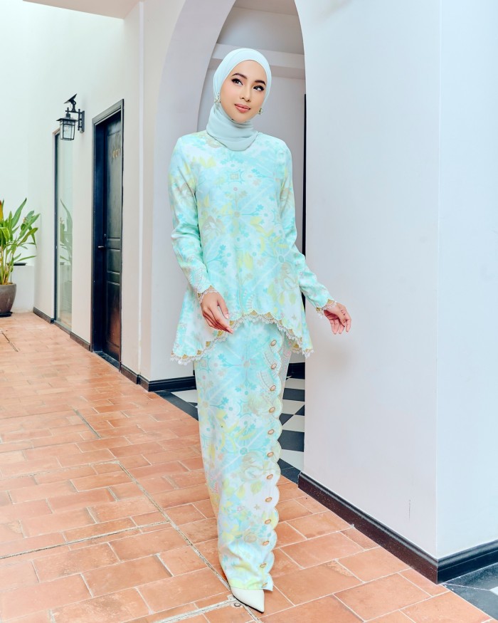 CYNTHIA KURUNG - MINT GREEN