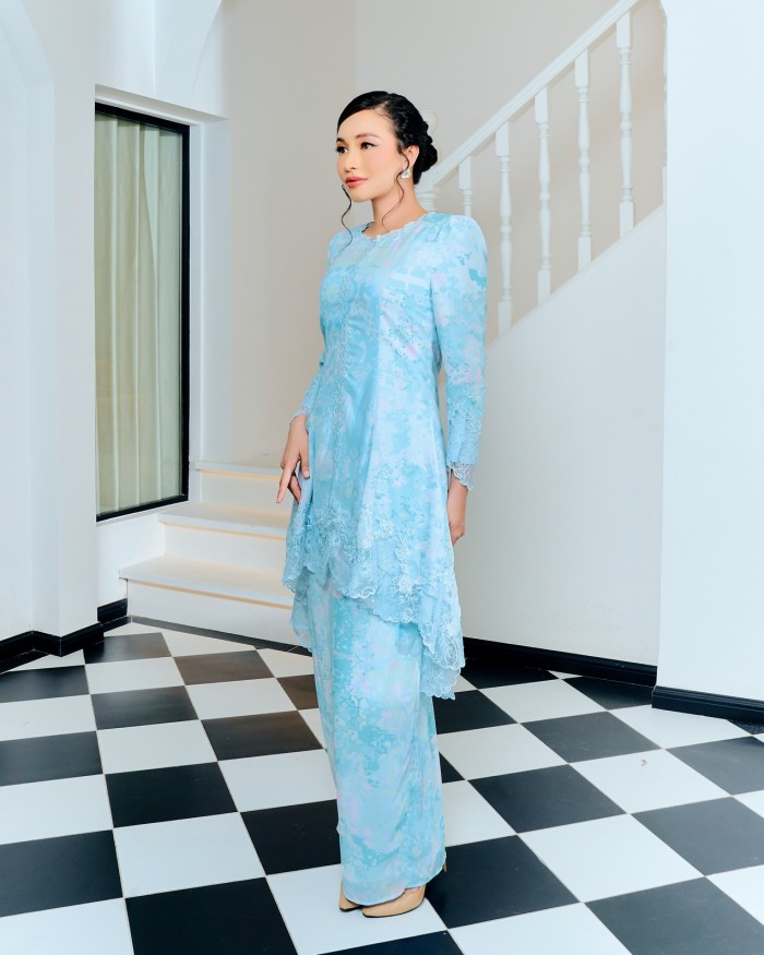 AMYLIA KURUNG - BABY  BLUE