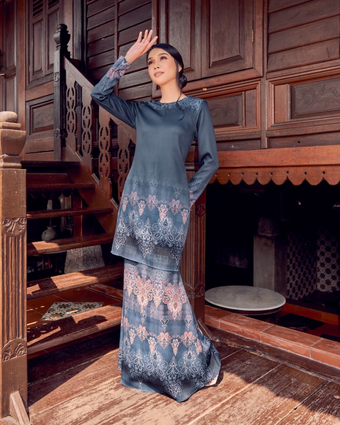 AJUNA KURUNG - MIDNIGHT BLUE