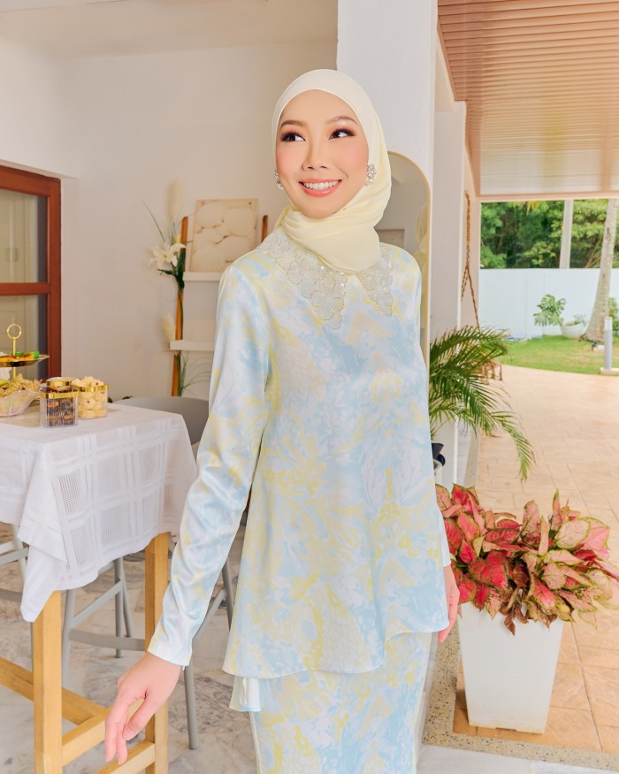 SHIRLYN KURUNG - BLUEYISH YELLOW