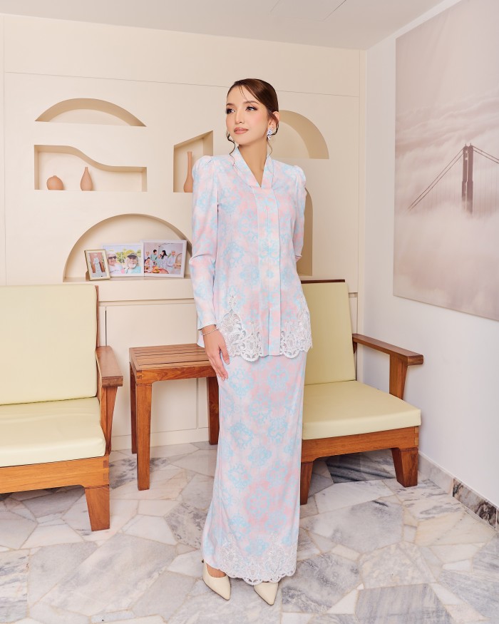 ESTINA KEBAYA - NUDE BLUE