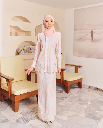 ESTINA KEBAYA - NUDE PINK