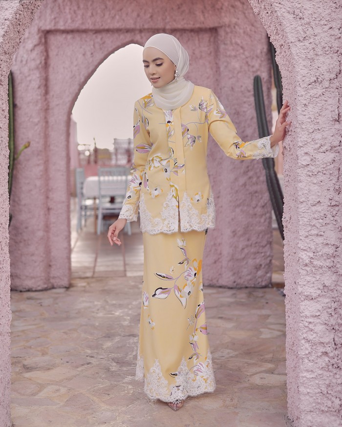 VALIRA KEBAYA - YELLOW